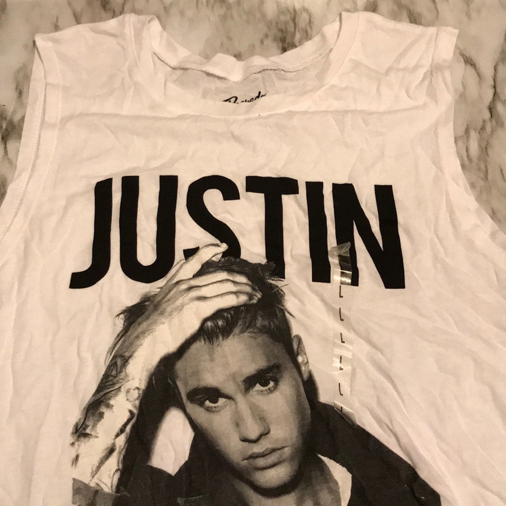 Justin Bieber shirt